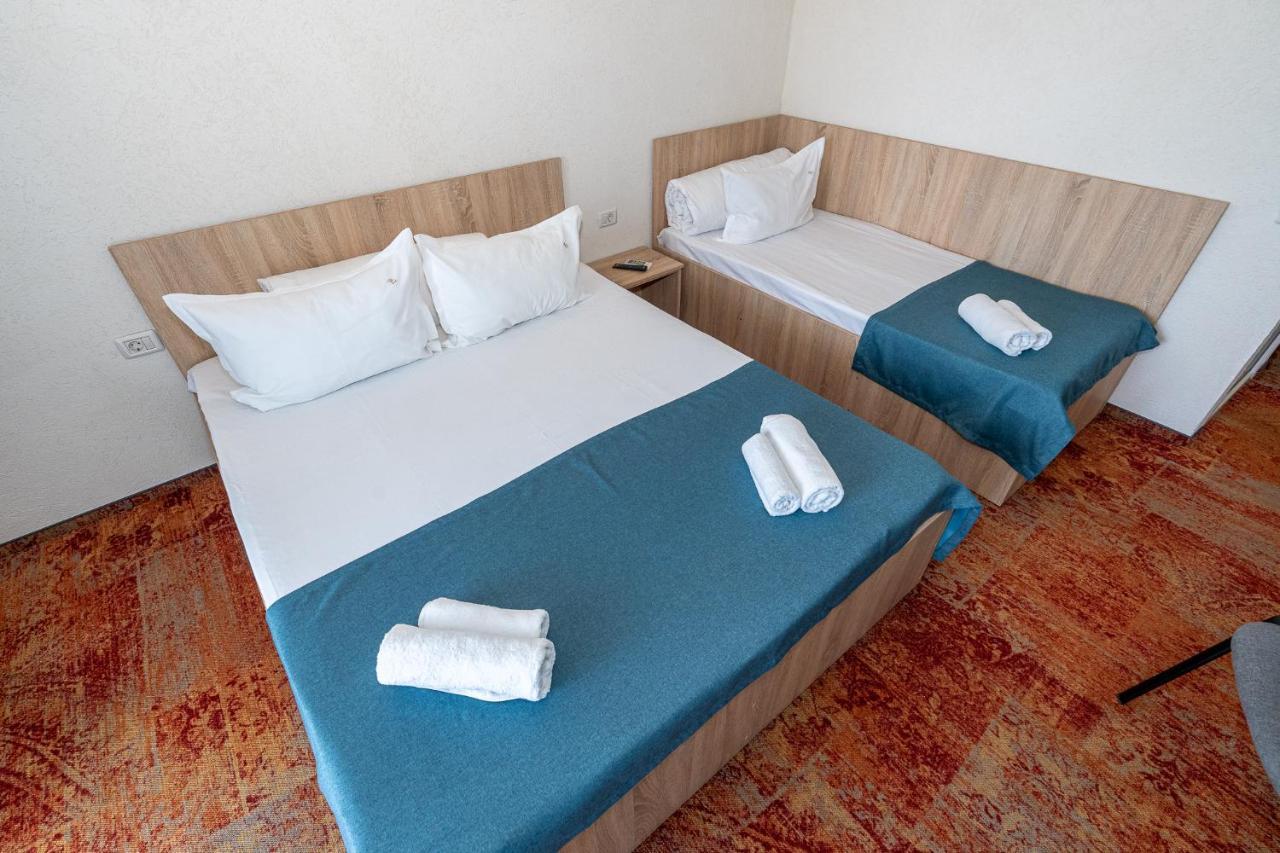 Hotel Irina Венус Екстериор снимка