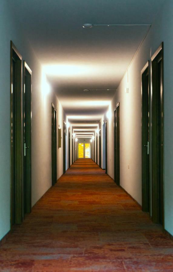 Hotel Irina Венус Екстериор снимка